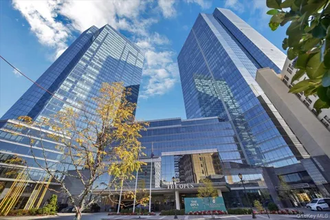 1 Renaissance Square #19BC