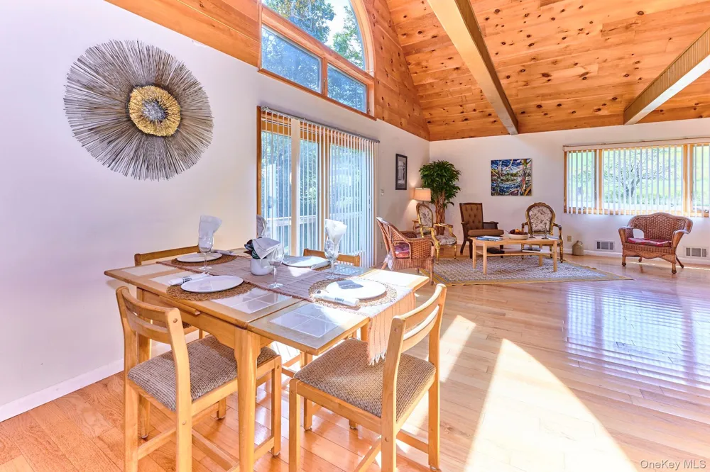 10 W Simmon Callicoon, NY 12736