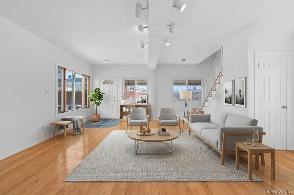 224 W Broadway Inwood, NY 11096
