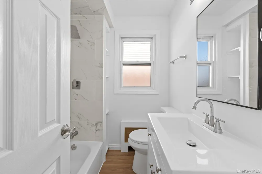 224 W Broadway Inwood, NY 11096