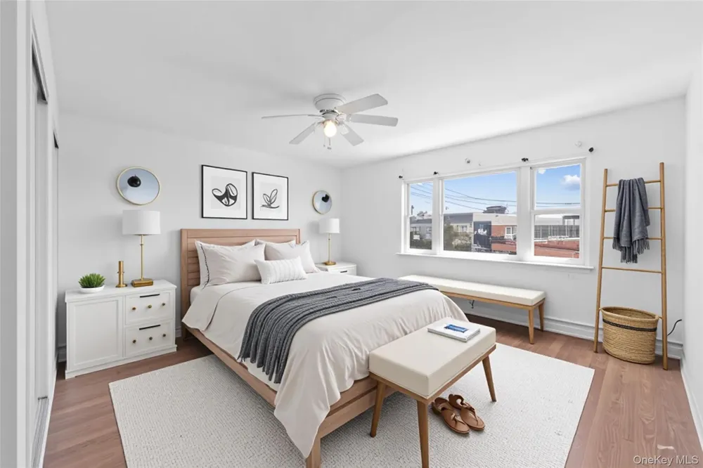 224 W Broadway Inwood, NY 11096