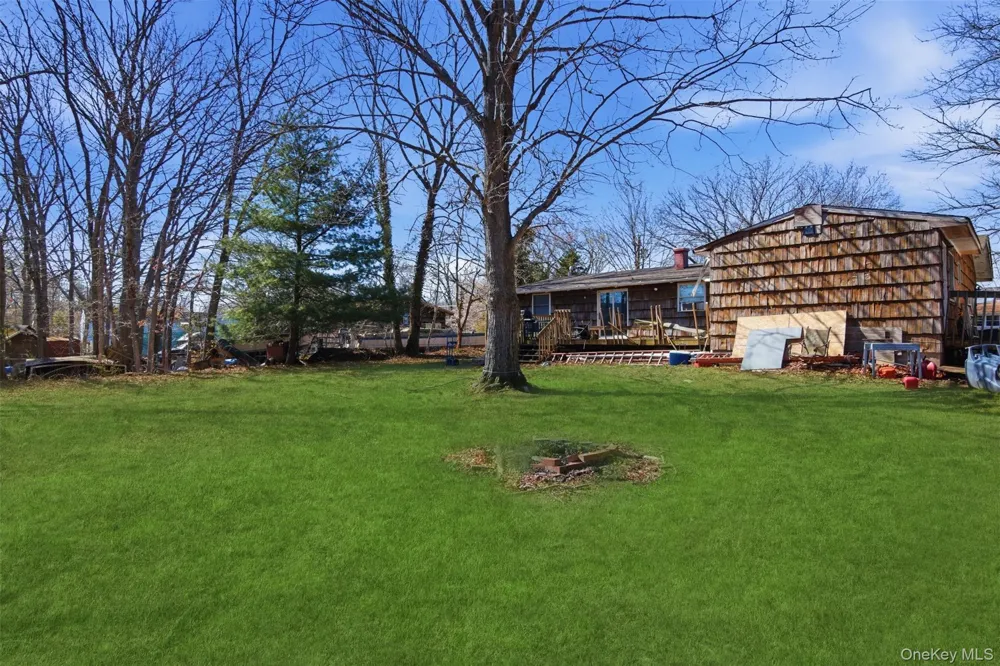 30 Lodge Lane East Setauket, NY 11733