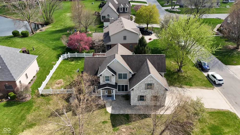 8605 Shamrock Lane Yorktown, IN 47396