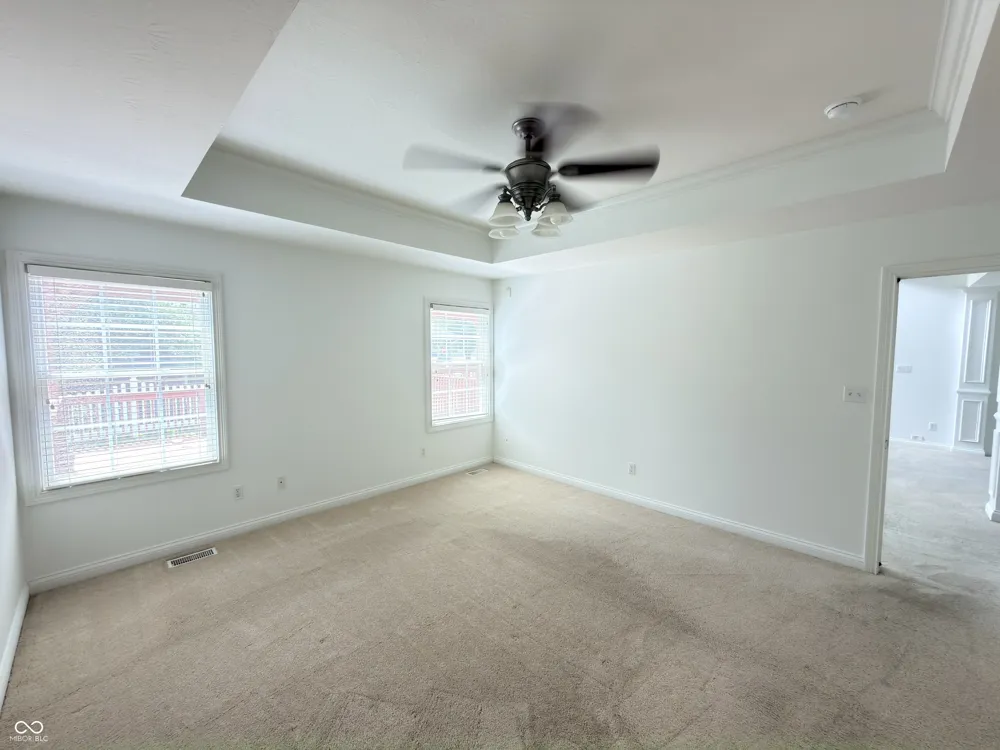 8605 Shamrock Lane Yorktown, IN 47396