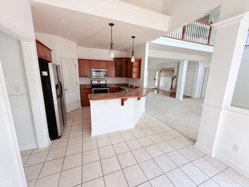 8605 Shamrock Lane Yorktown, IN 47396