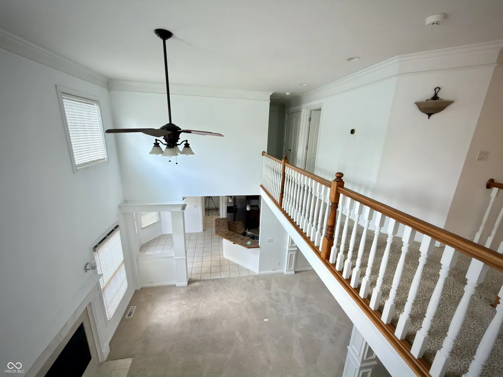 8605 Shamrock Lane Yorktown, IN 47396