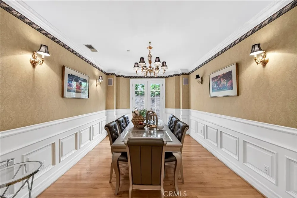 465 W Highland Avenue Sierra Madre, CA 91024
