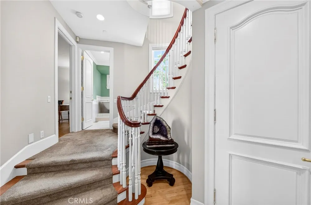 465 W Highland Avenue Sierra Madre, CA 91024