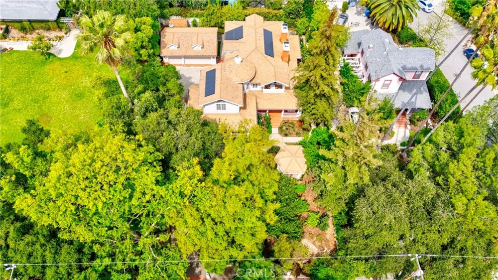 465 W Highland Avenue Sierra Madre, CA 91024