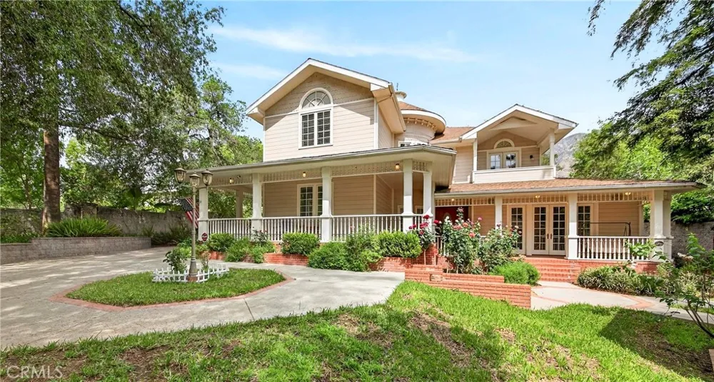 465 W Highland Avenue Sierra Madre, CA 91024