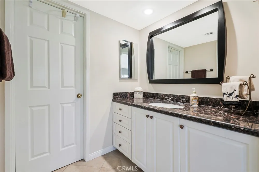48861 Phlox Palm Desert, CA 92260