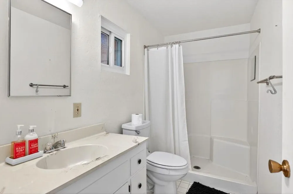 52230 Sylvan Way Idyllwild, CA 92549