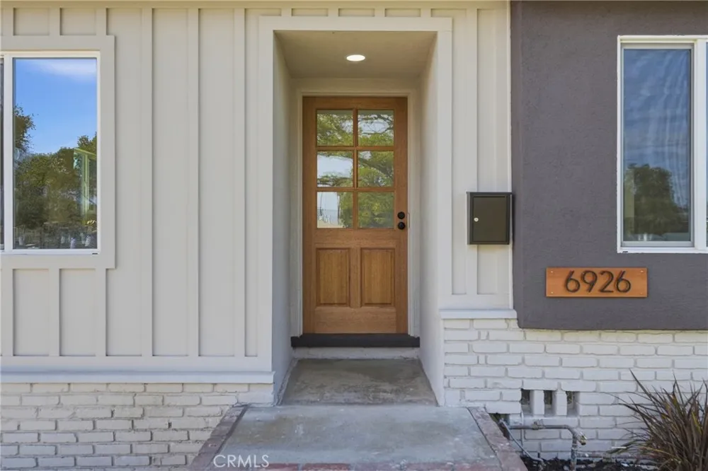 6926 E Peabody Long Beach, CA 90808