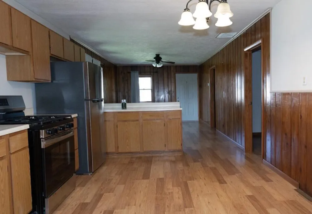 4153 4th Street Newport, MI 48166