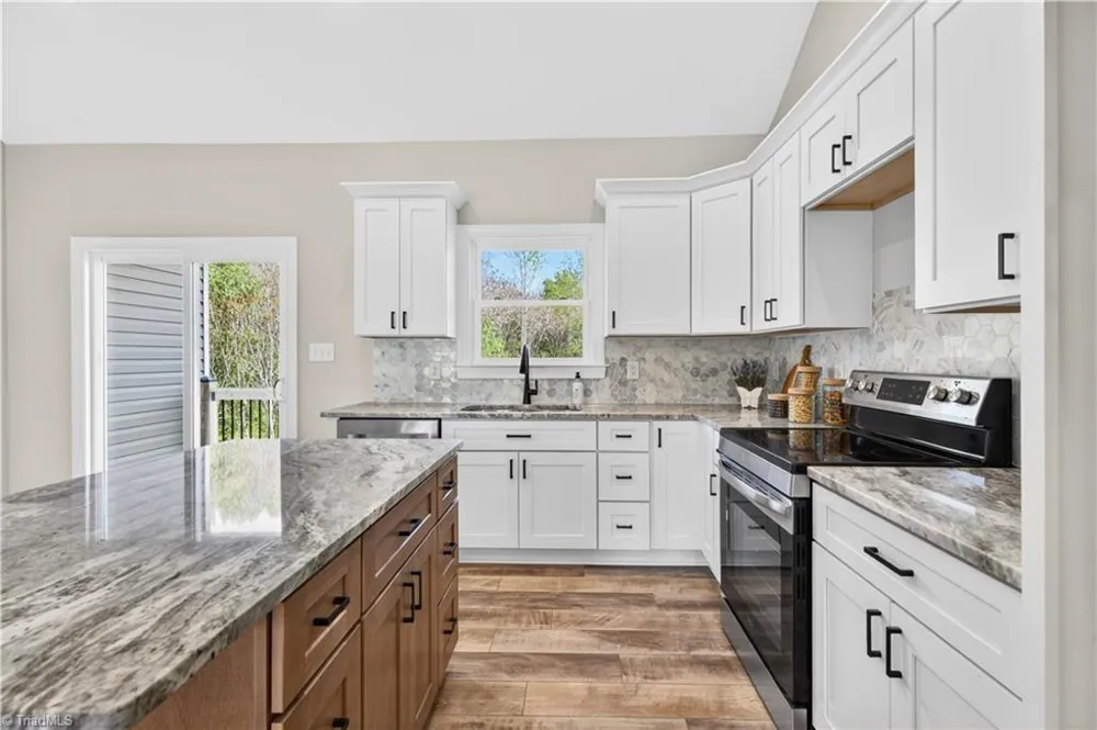 144 Tranquility Lane Harmony, NC 28634