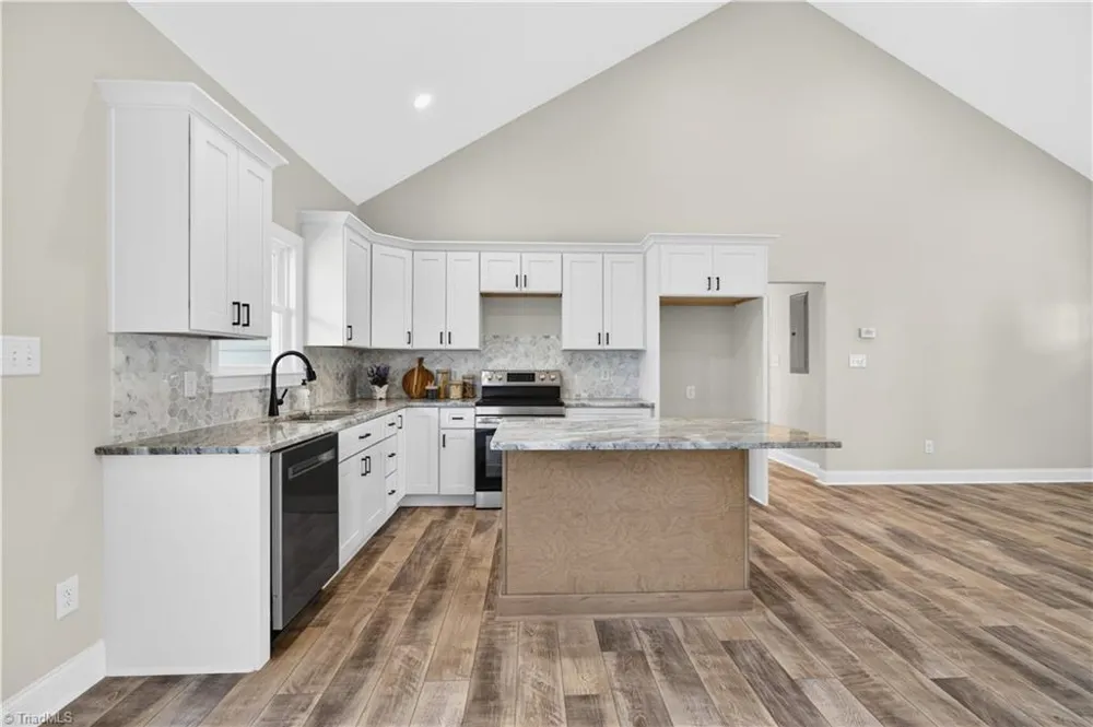 144 Tranquility Lane Harmony, NC 28634