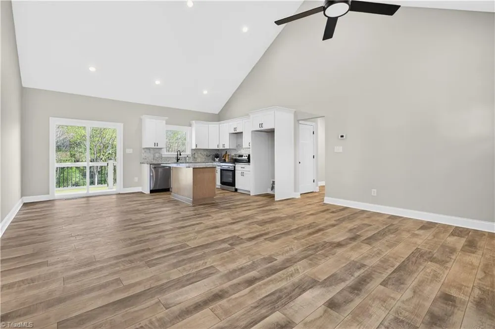 144 Tranquility Lane Harmony, NC 28634