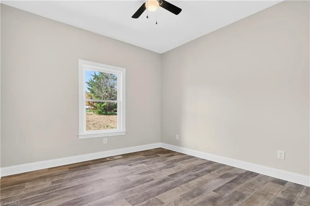 144 Tranquility Lane Harmony, NC 28634