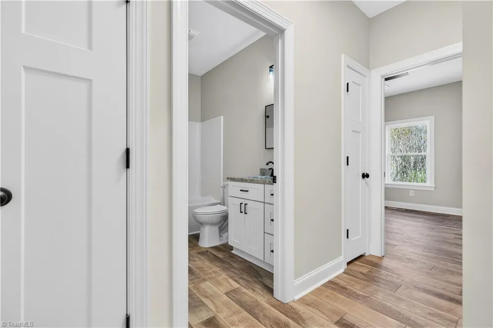 144 Tranquility Lane Harmony, NC 28634