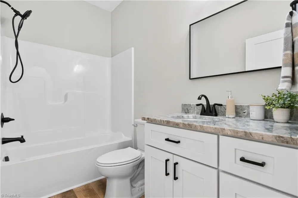 144 Tranquility Lane Harmony, NC 28634