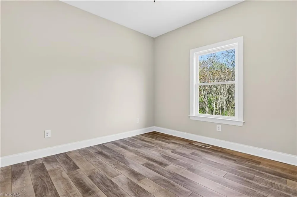 144 Tranquility Lane Harmony, NC 28634