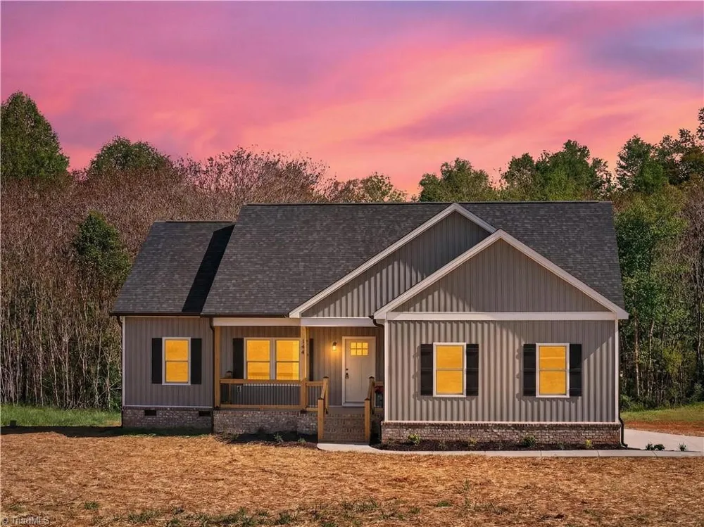 144 Tranquility Lane Harmony, NC 28634