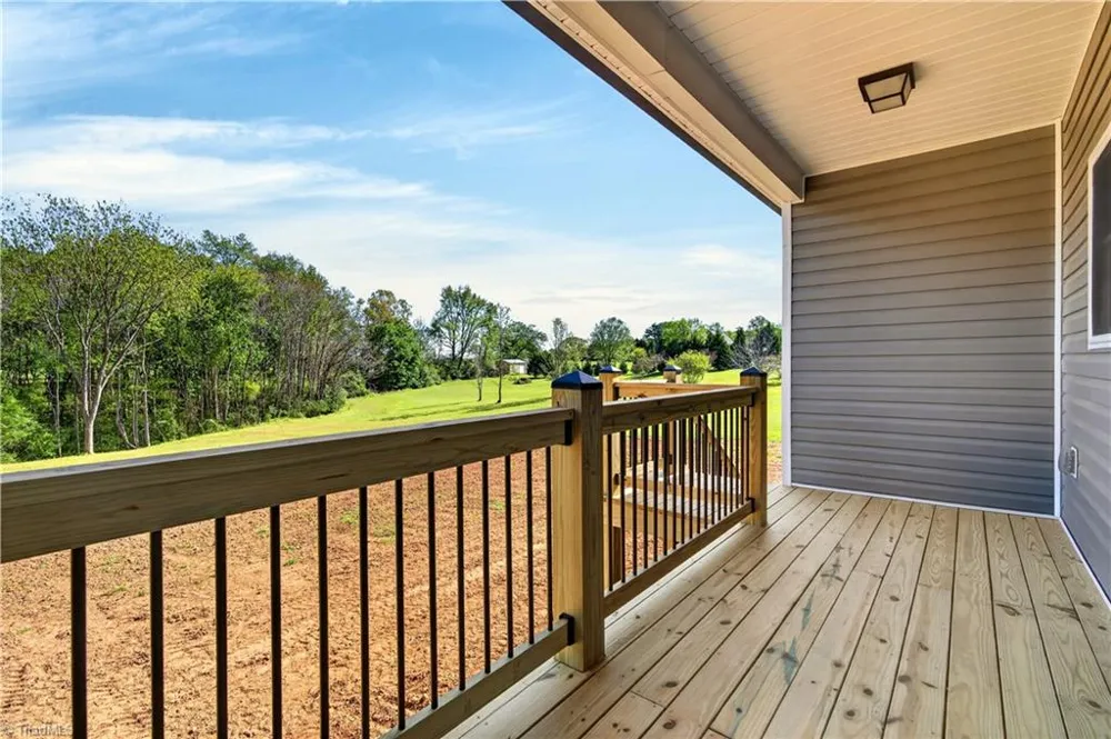 144 Tranquility Lane Harmony, NC 28634