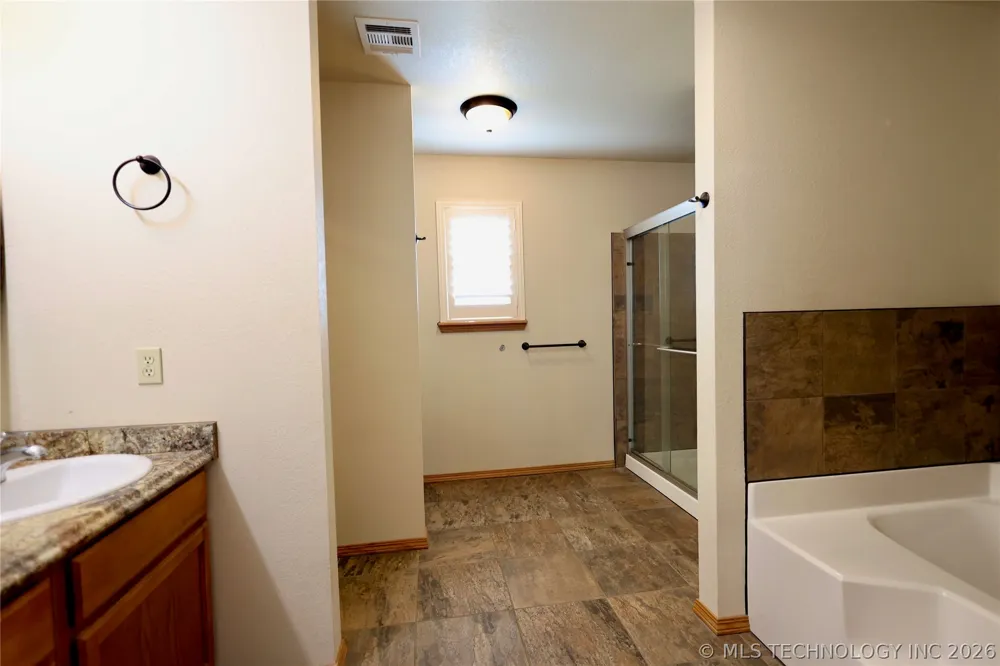 2211 Hines Court Sulphur, OK 73086