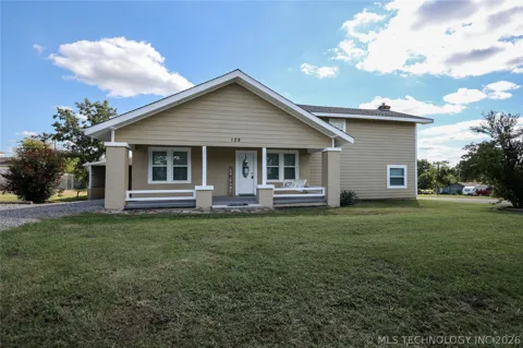 129 W Tahlequah Avenue