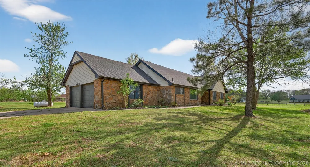 19132 E Summer Lane Claremore, OK 74017