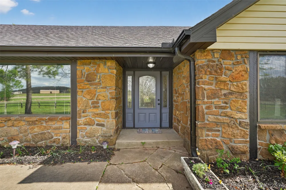 19132 E Summer Lane Claremore, OK 74017