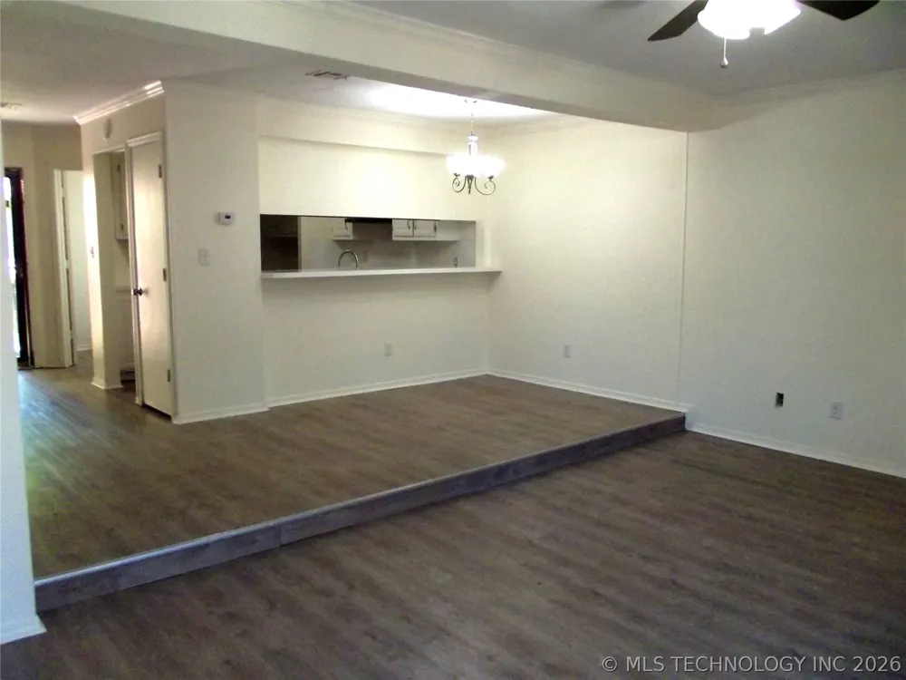 3320 W Washington Street #38 Broken Arrow, OK 74012