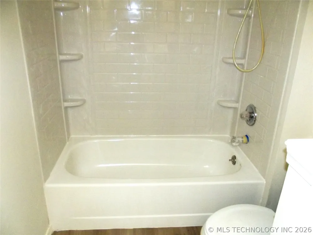 3320 W Washington Street #38 Broken Arrow, OK 74012