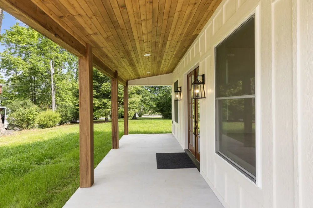 97 Barnwell Ave Centerville, TN 37033