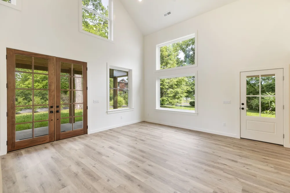 97 Barnwell Ave Centerville, TN 37033