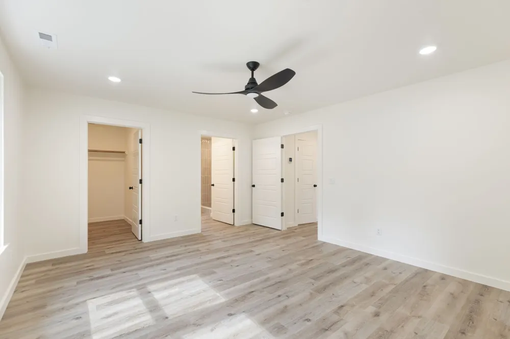 97 Barnwell Ave Centerville, TN 37033