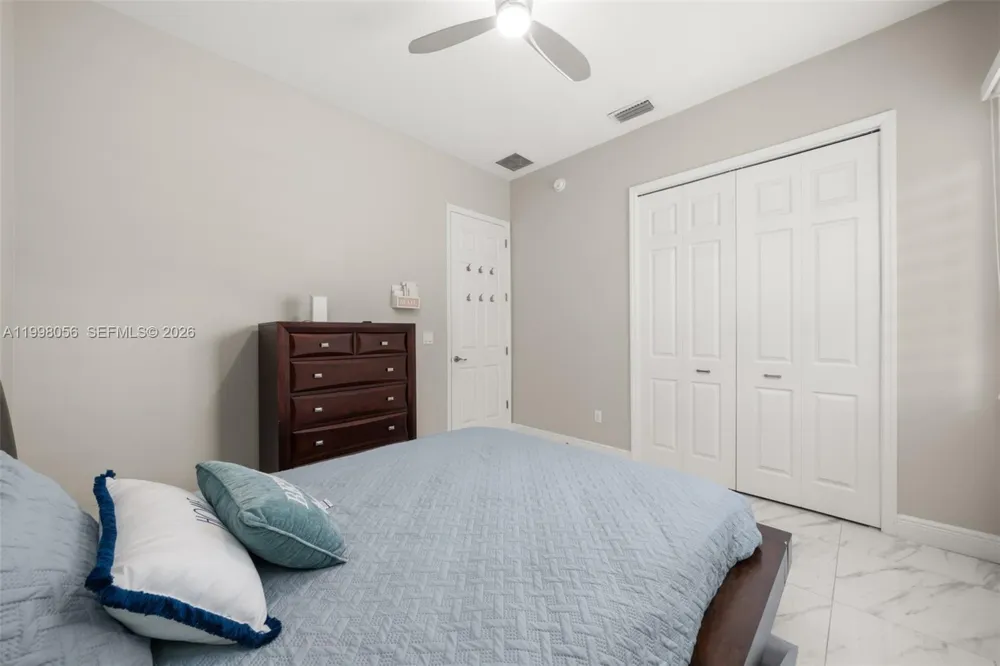2009 Flower Sebring, FL 33875