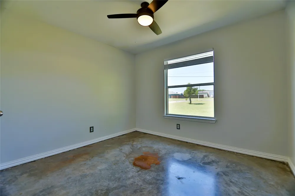 152 Round Up Drive Liberty Hill, TX 78642