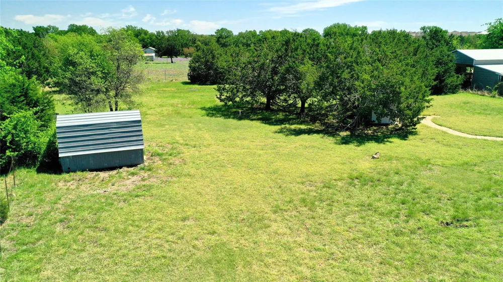 152 Round Up Drive Liberty Hill, TX 78642