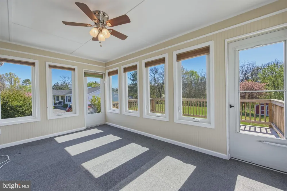 515 HOLLINGSWORTH ROAD Woodstock, VA 22664
