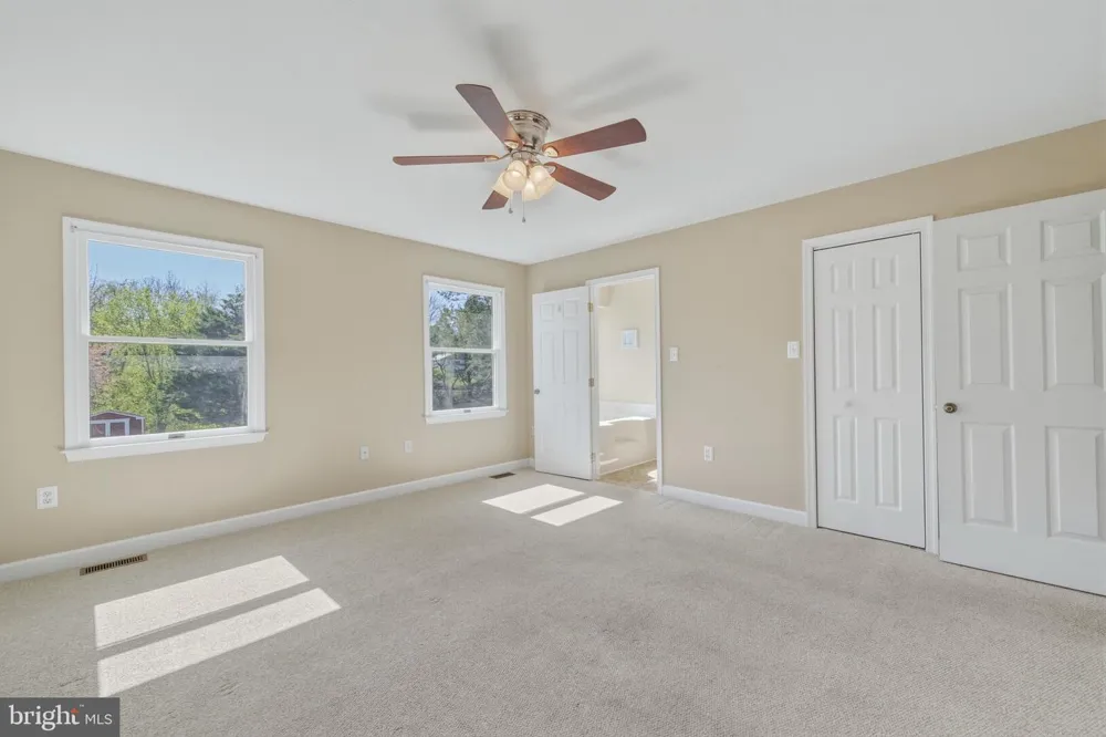 515 HOLLINGSWORTH ROAD Woodstock, VA 22664