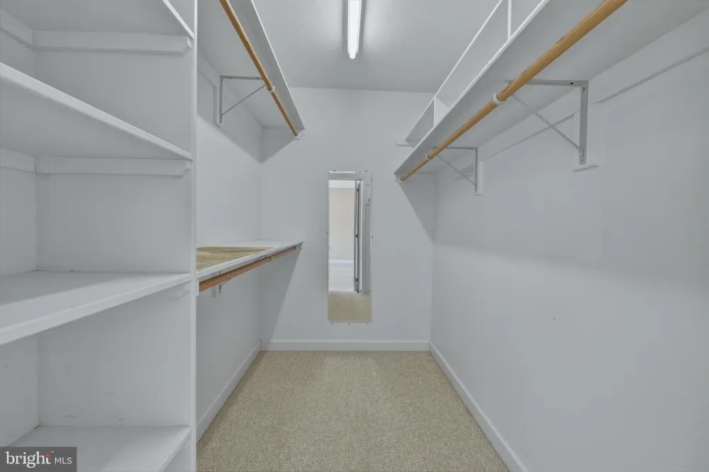 515 HOLLINGSWORTH ROAD Woodstock, VA 22664