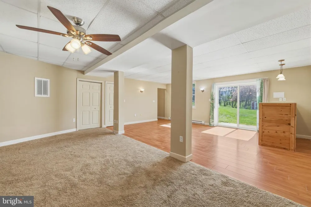 515 HOLLINGSWORTH ROAD Woodstock, VA 22664
