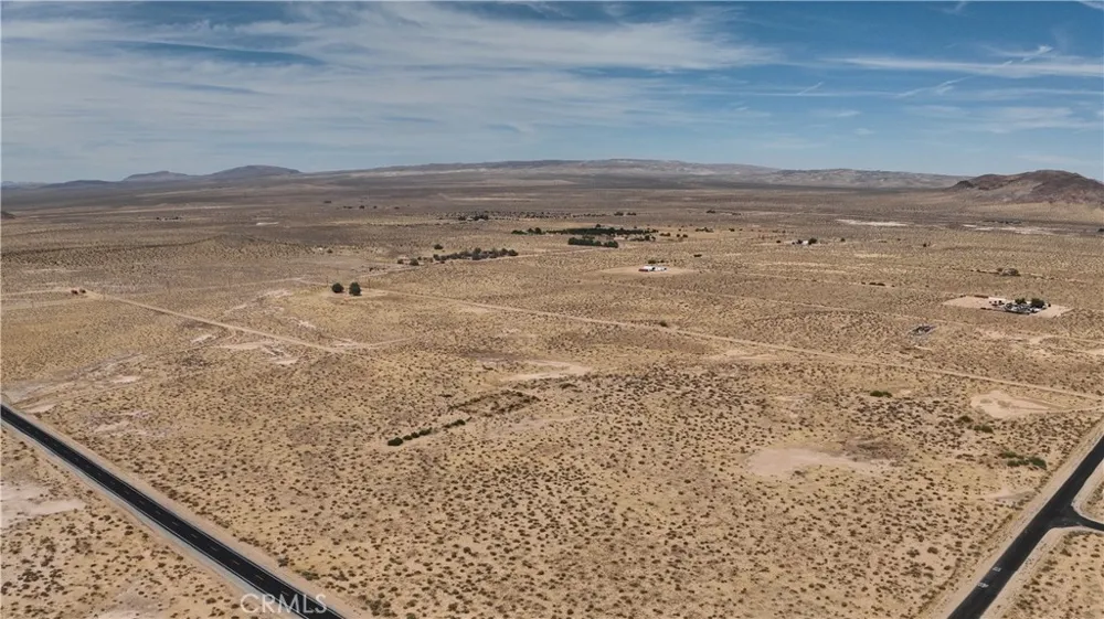 Hinkley Rd. Hinkley, CA 92347