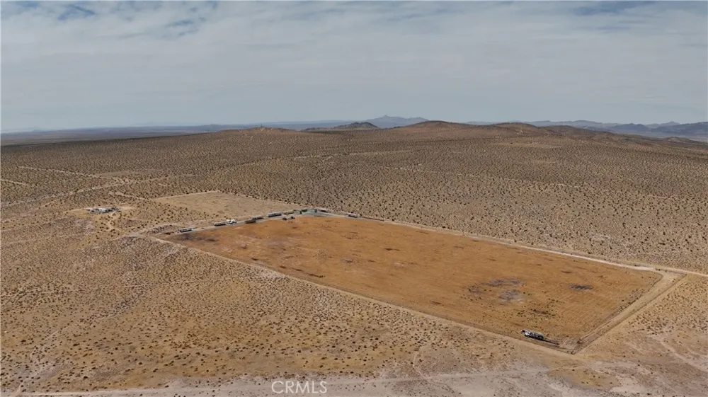 Hinkley Rd. Hinkley, CA 92347