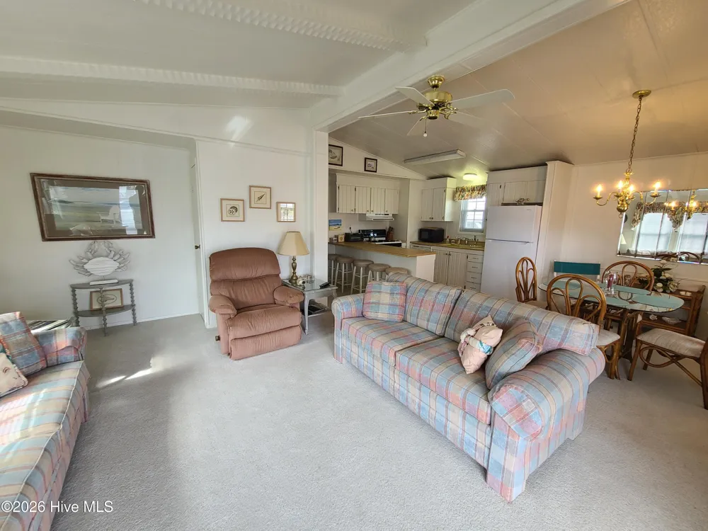 308 W Bogue Boulevard Atlantic Beach, NC 28512