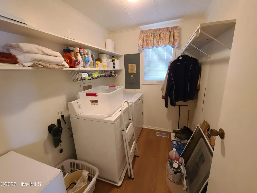 308 W Bogue Boulevard Atlantic Beach, NC 28512