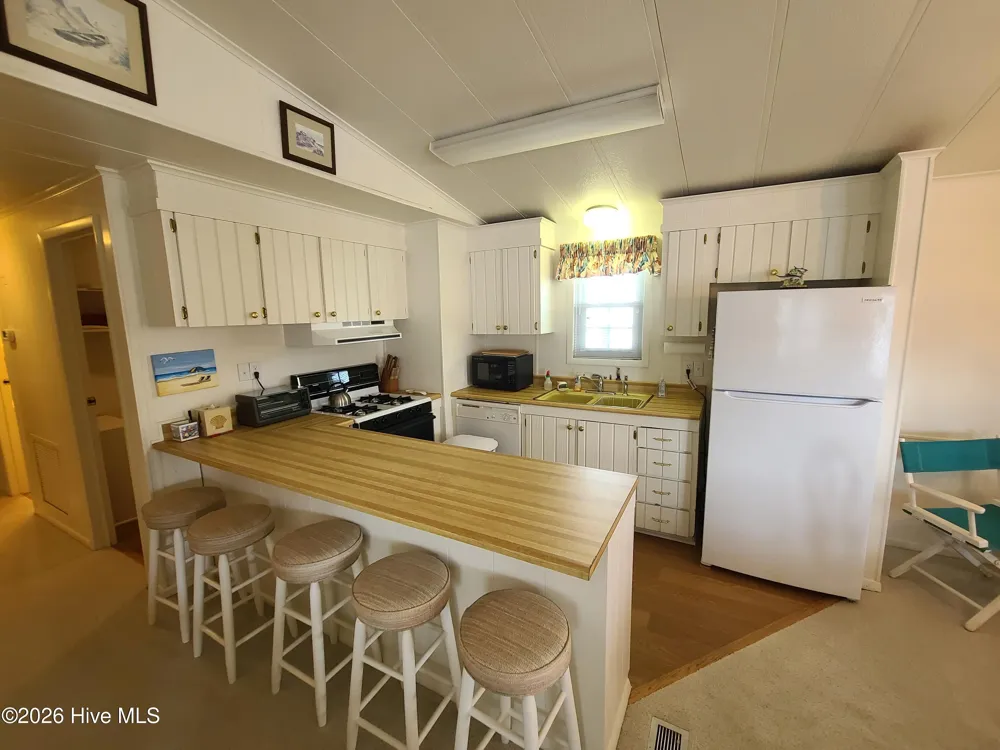 308 W Bogue Boulevard Atlantic Beach, NC 28512