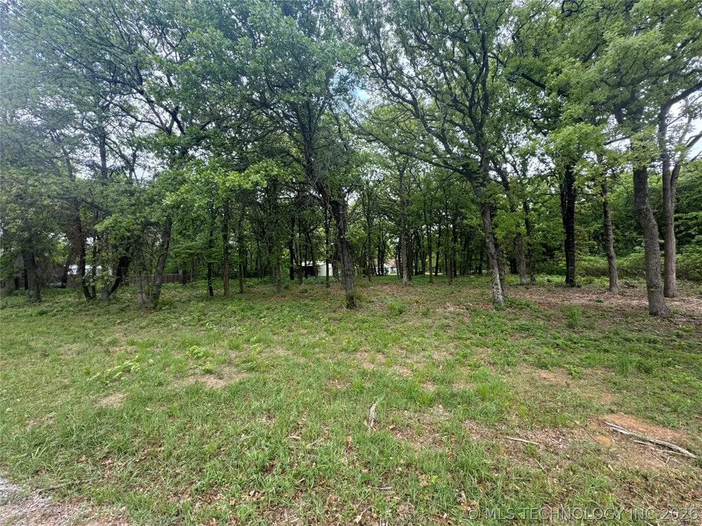 92 White Oak Drive Cartwright, OK 74731