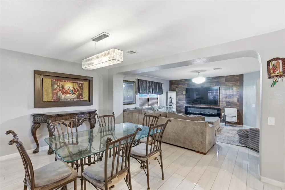 5701 Malarkey Road Del Valle, TX 78617